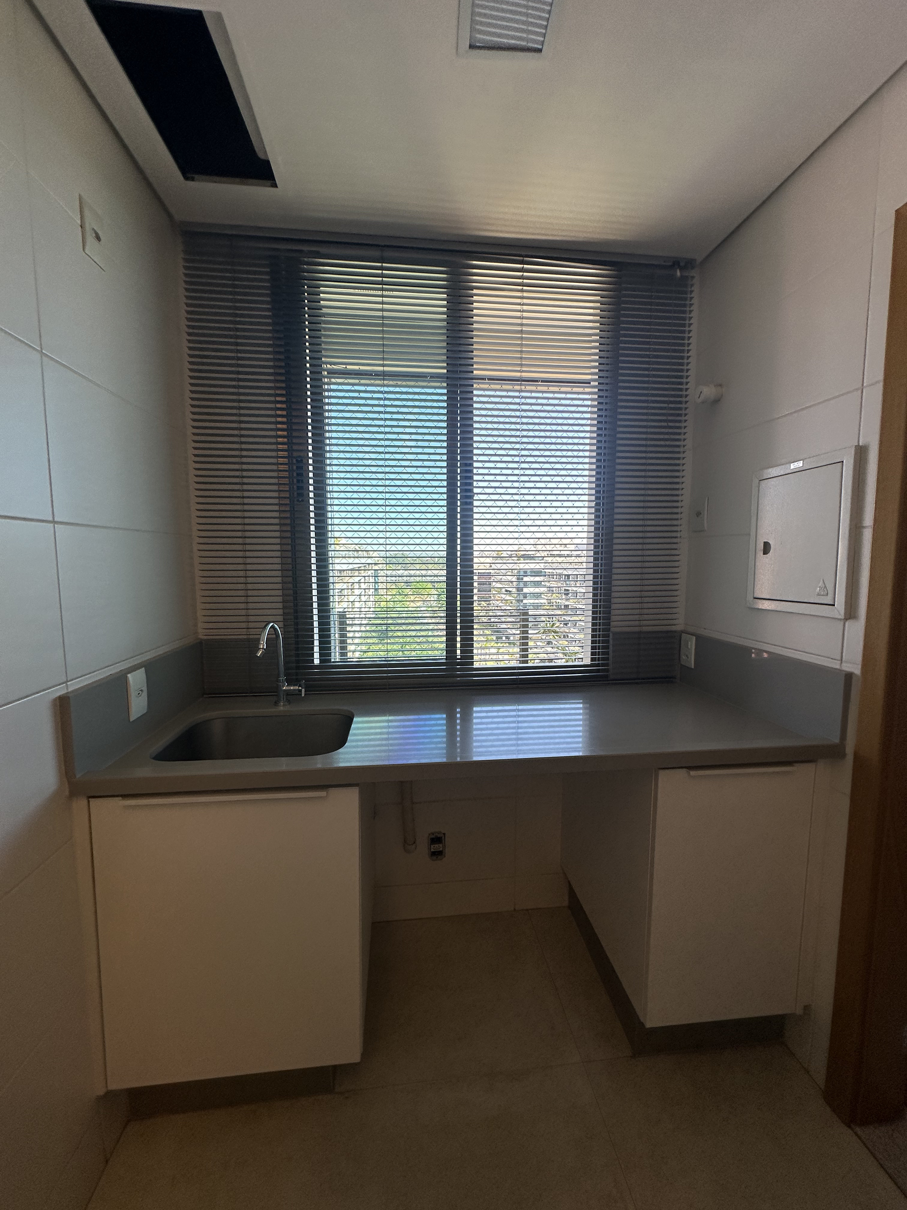 Cobertura Duplex Noroeste — antes da reforma