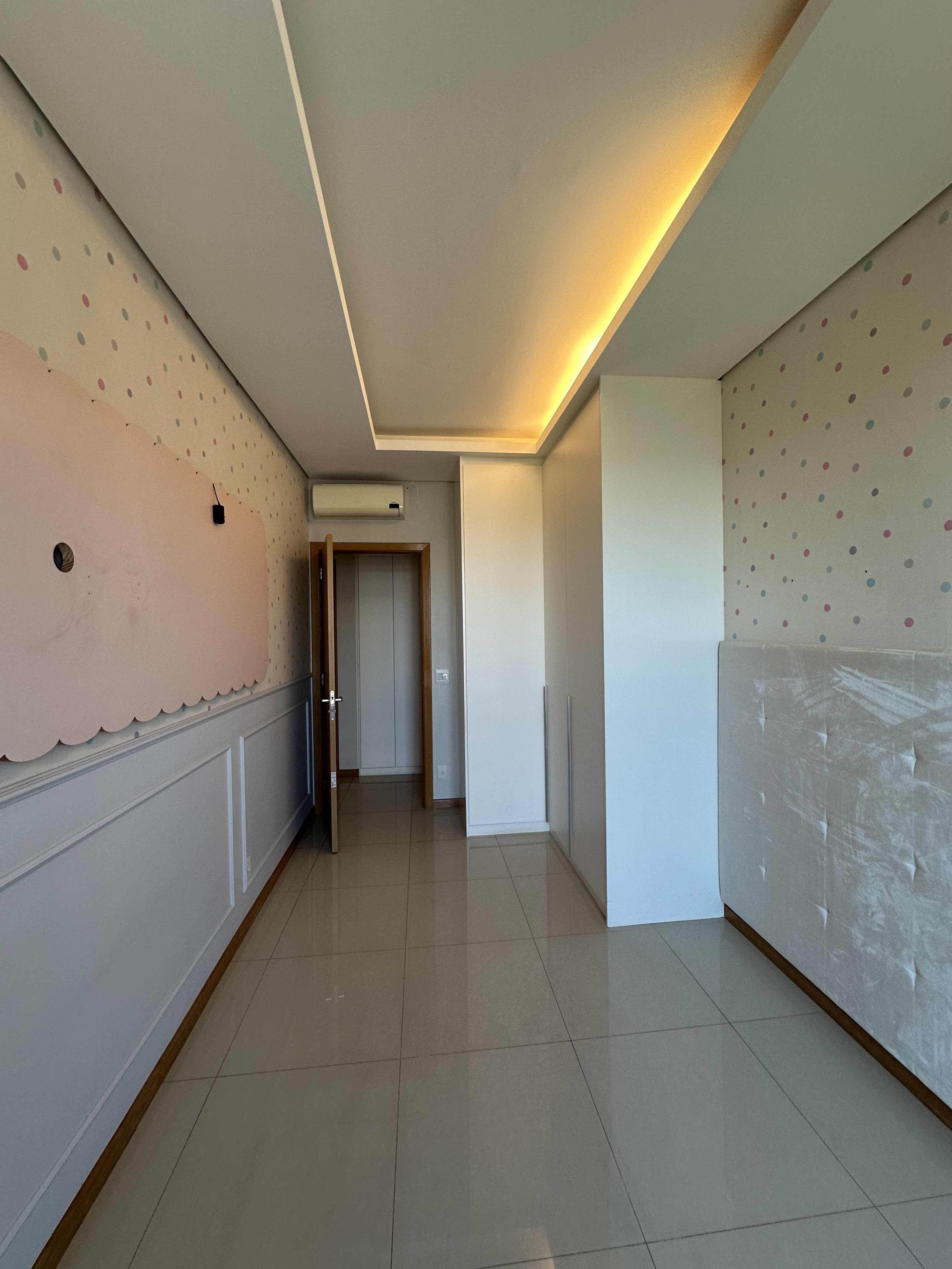 Cobertura Duplex Noroeste — antes da reforma