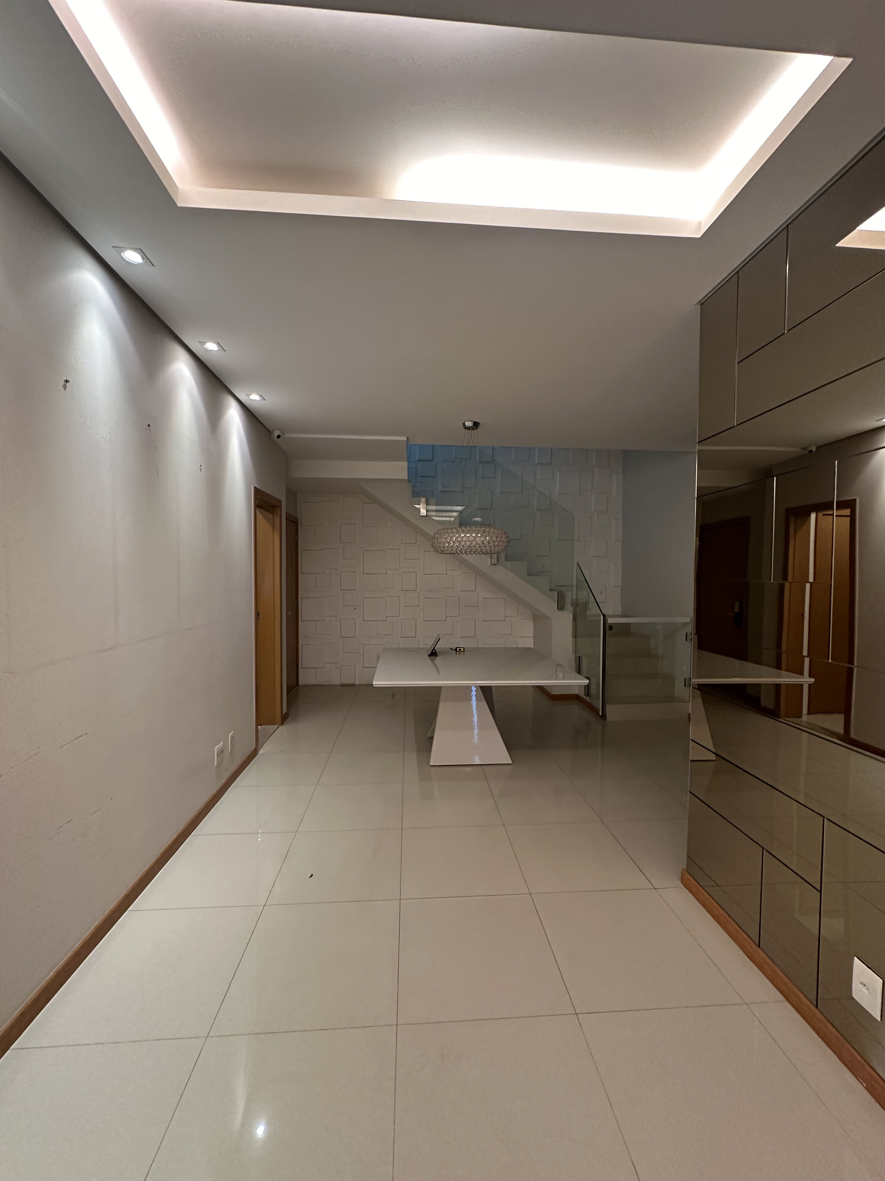 Cobertura Duplex Noroeste — antes da reforma